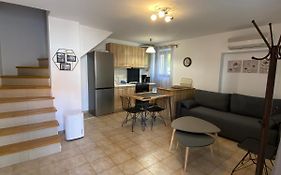 Romantic Maisonette In The Heart Of Pythagoreio Rh Door